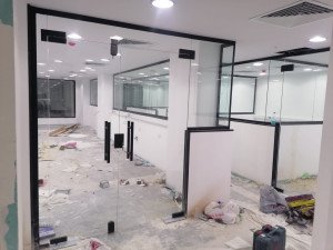 ابواب زجاج حديثة